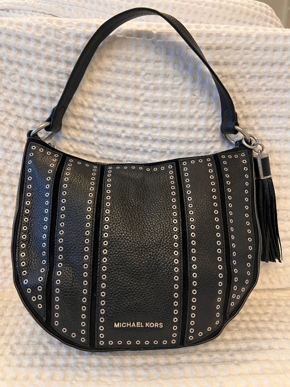 Michael Kors Black Leather Shoulder Bag Silver Gromets Tassel EUC